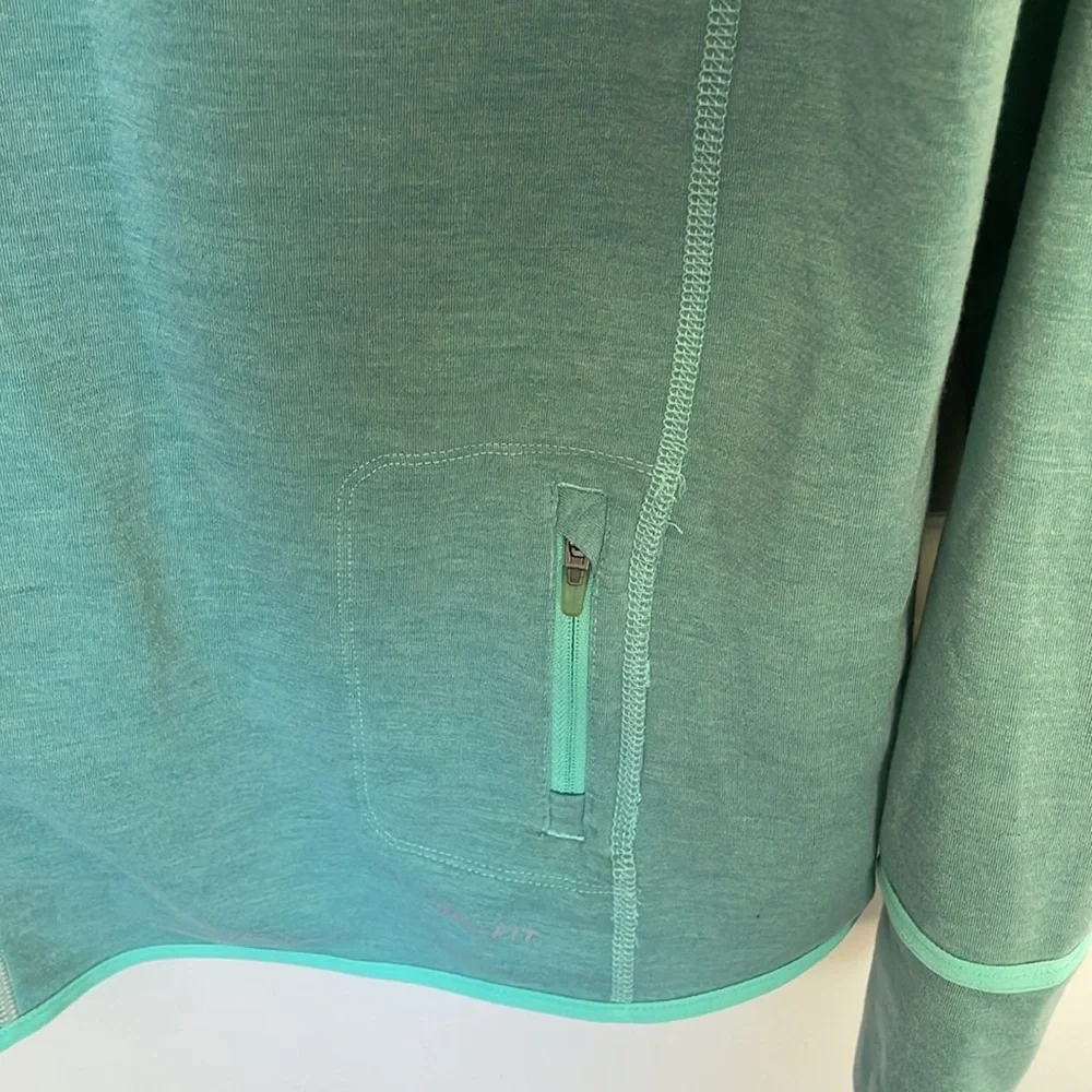 Nike Sprint Funnel Neck Long Sleeve Running Shirt Large Activewear